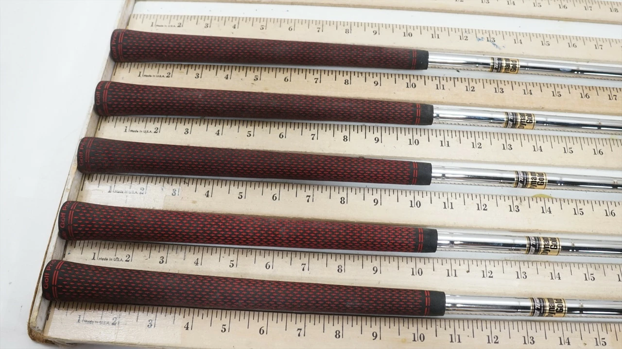 True Temper Dynamic Gold S300 34.25"-37.25" 5pc Iron Shaft Pulls .355 966988 4 True Temper Dynamic Gold S300 34.25"-37.25" 5pc Iron Shaft Pulls .355 966988 - Image 2