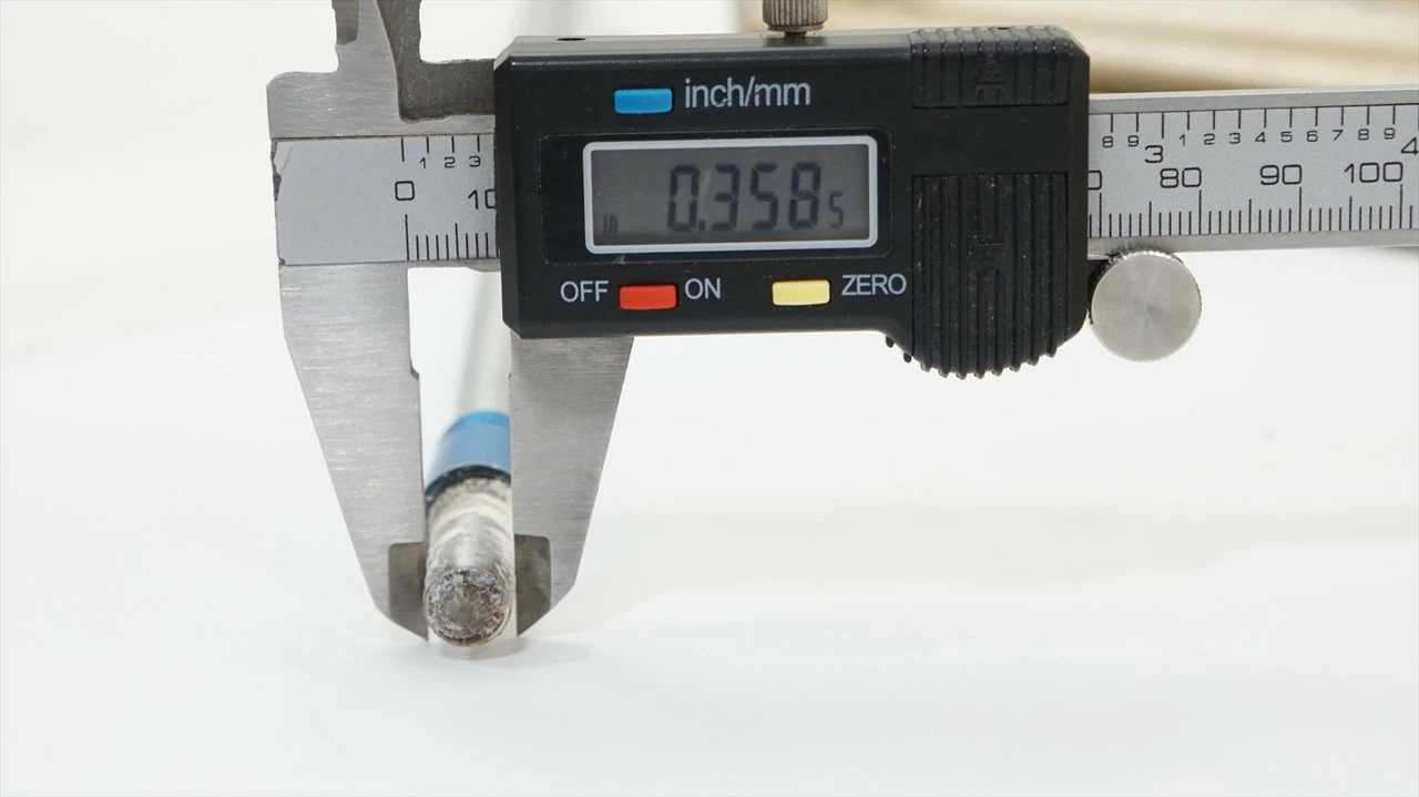 Kbs C-Taper 120 S 120G Stiff 34.25"-36.5" 5pc Iron Shaft Set .355T 1004570 7 Kbs C-Taper 120 S 120G Stiff 34.25"-36.5" 5pc Iron Shaft Set .355T 1004570 - Image 5