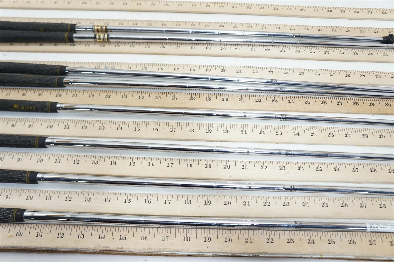 True Temper Dyn Gold Sensicore S200 Stiff 33.5-36.25" 8pc Iron Shaft Set 1038537 3 True Temper Dyn Gold Sensicore S200 Stiff 33.5-36.25" 8pc Iron Shaft Set 1038537