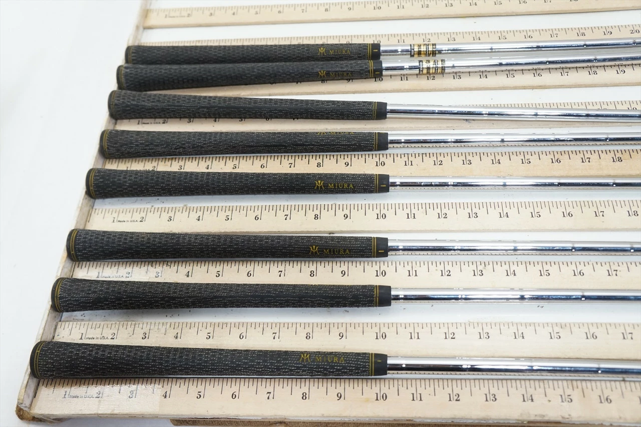 True Temper Dyn Gold Sensicore S200 Stiff 33.5-36.25" 8pc Iron Shaft Set 1038537 4 True Temper Dyn Gold Sensicore S200 Stiff 33.5-36.25" 8pc Iron Shaft Set 1038537 - Image 2