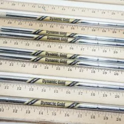 True Temper Dyn Gold Tour Issue S400 33.5"-36.5" 7pc Iron Shaft Set .355 1046286